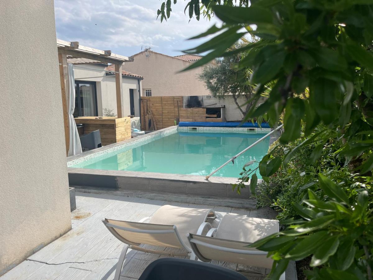 Villa Des Romieux Pinet  Bagian luar foto